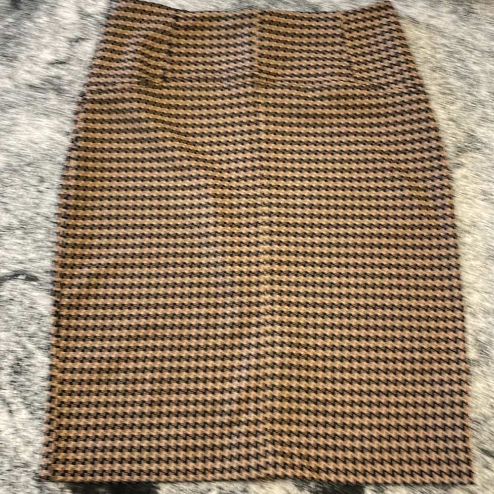 pencil skirt